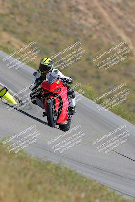 media/Apr-22-2023-TrackXperience (Sat) [[0ce6802930]]/Level 1/session 2 turn 5/